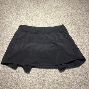 LuLulemon Pace Rival Skirt.